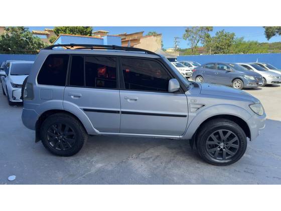 MITSUBISHI PAJERO TR4 2.0 4X2 16V 140CV FLEX 4P MANUAL MITSUBISHI PAJERO TR4 2.0 4X2 16V 140CV FLEX 4P MANUAL